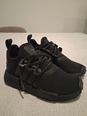 Adidas NMD R1 Toddler Size 7K Black Shoes FX8779 - USED NO INSOLES
